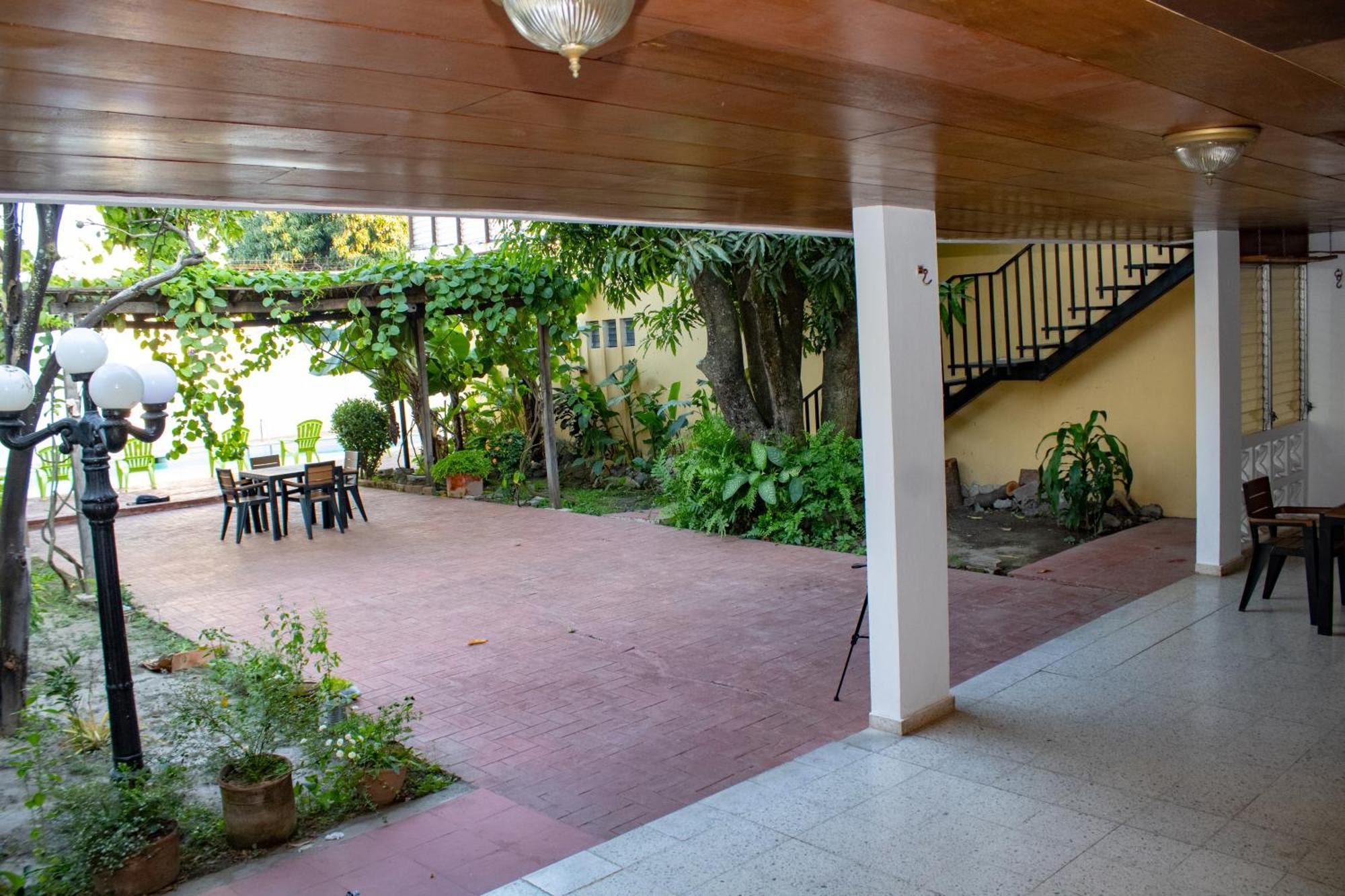 Volcano Hostal Y Restaurante San Salvador Extérieur photo